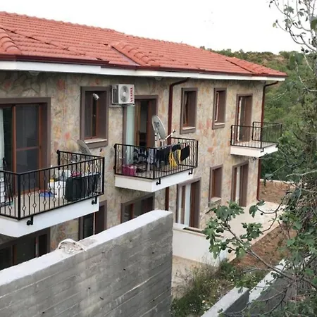 Karakoy Doga Manzarali Evimiz Sizleri Bekliyor